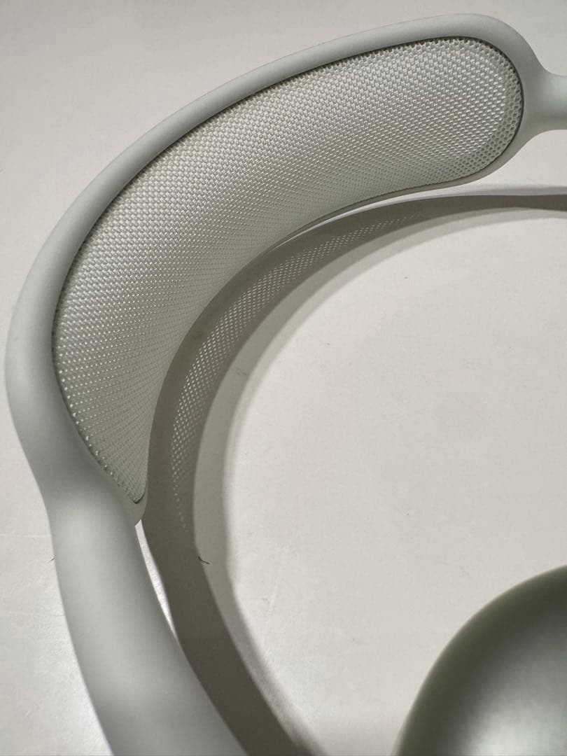 Apple AirPods Max ミッドナイトグリーン