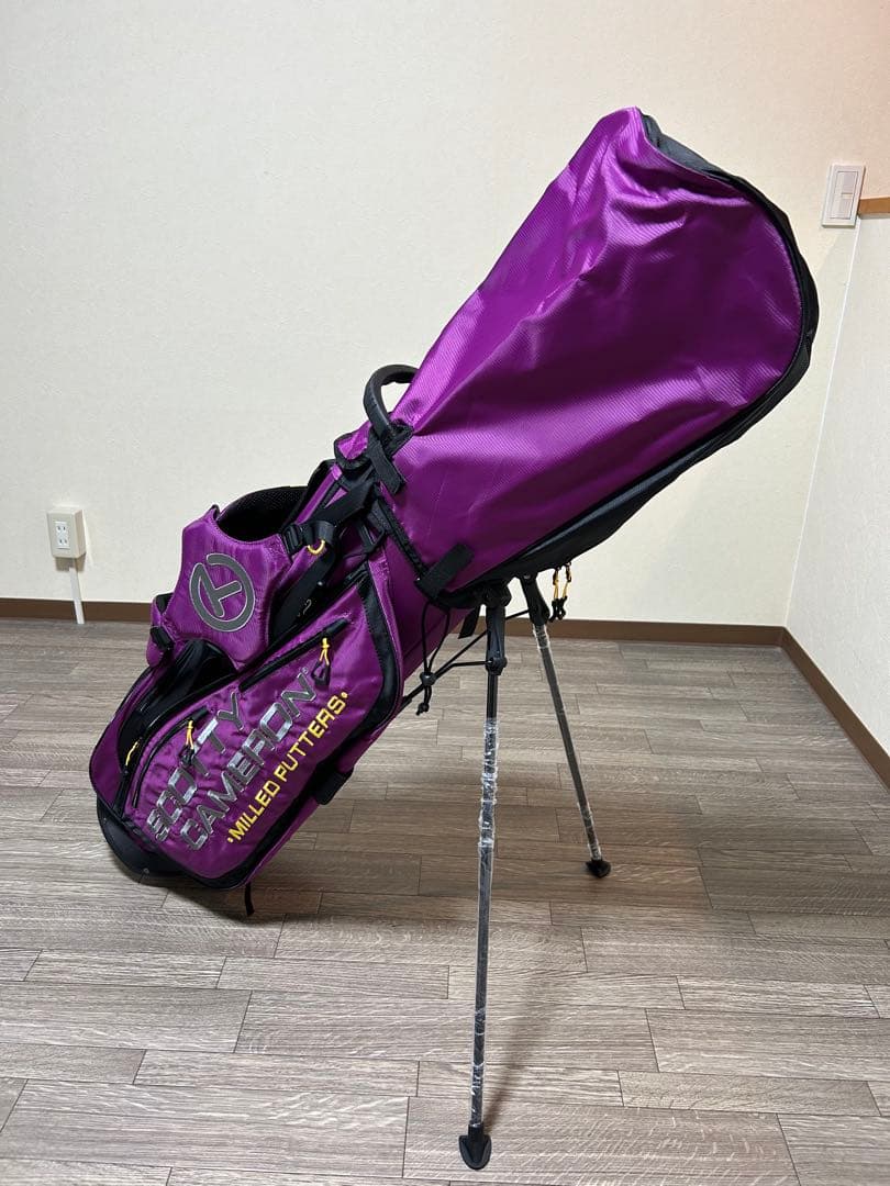 美しいパープルカラー！スタンド式キャディバック　パターカバープレゼント付