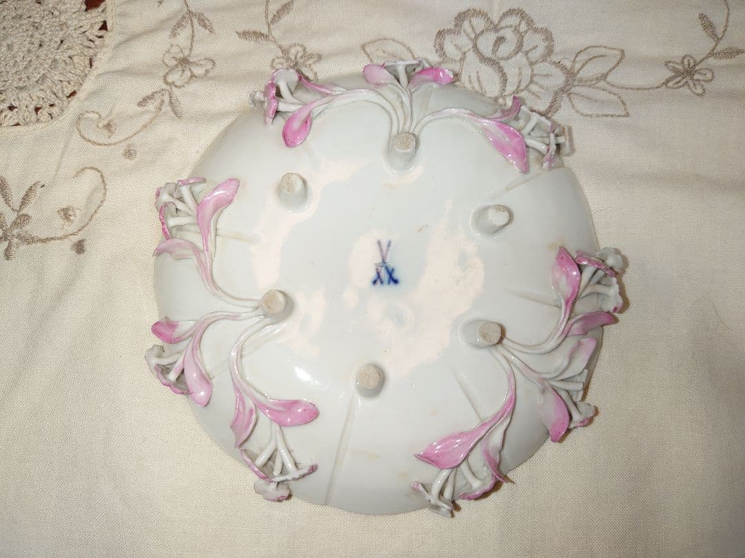 アンティークカップ　マイセン