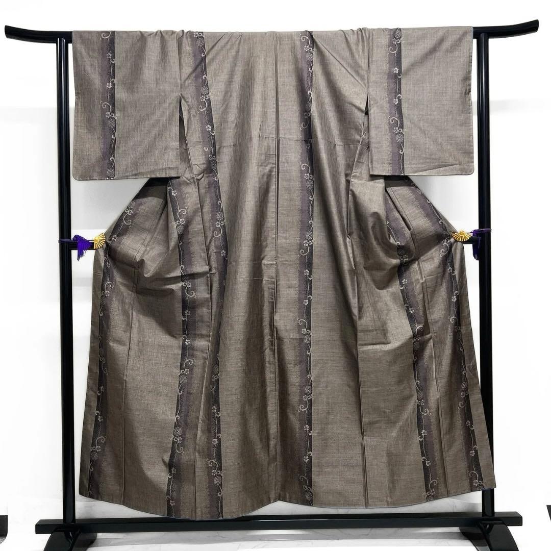 小紋　大島紬　縦縞　唐草　小花　抽象模様　着物　093a d