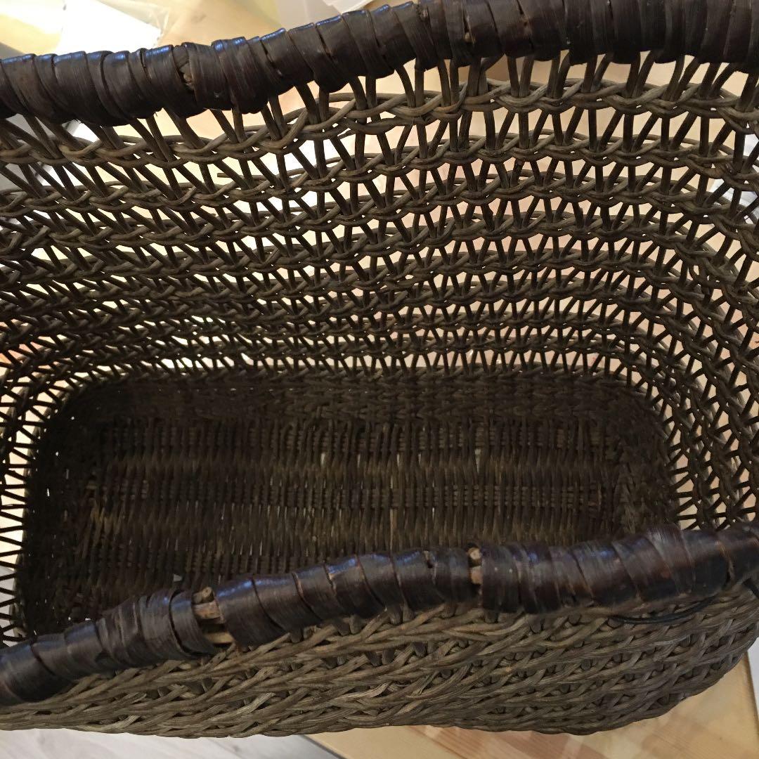 籐のかご(古いもの)