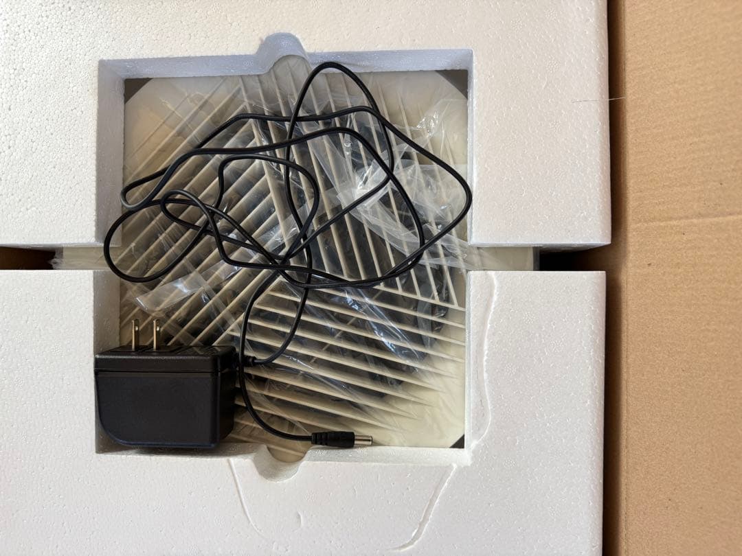 おしゃれ❗️±0 プラスマイナスゼロ 空気清浄機 XQH-C030(W)