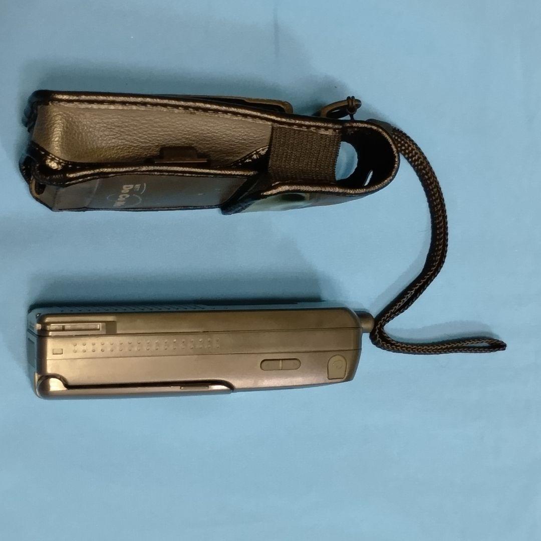 ドコモ　ムーバ　D2 ◆電源入ります。充電します。とてもキレイです。