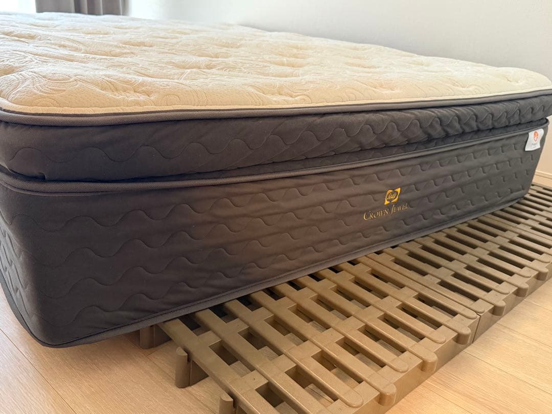 シーリー　クラウンジュエル　ワイドダブル