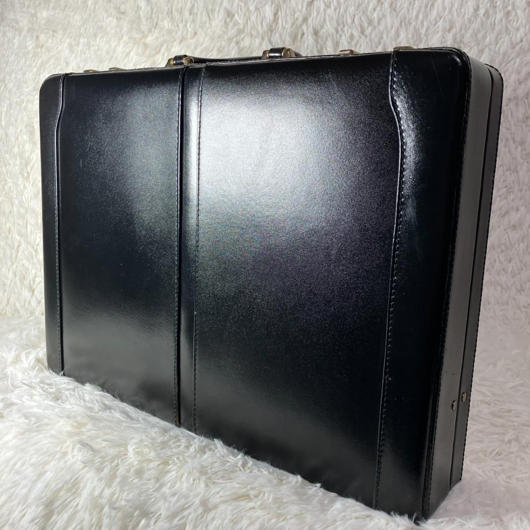 極美品 オールレザー 本革 アタッシュケース ビジネスバッグ ダイヤルロック