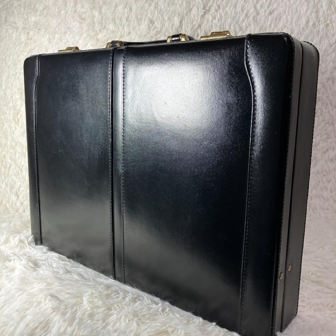 極美品 オールレザー 本革 アタッシュケース ビジネスバッグ ダイヤルロック