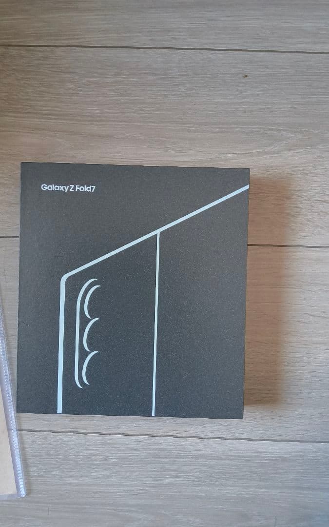 Samsung Galaxy Z Fold7 simフリーモデル　ミント色