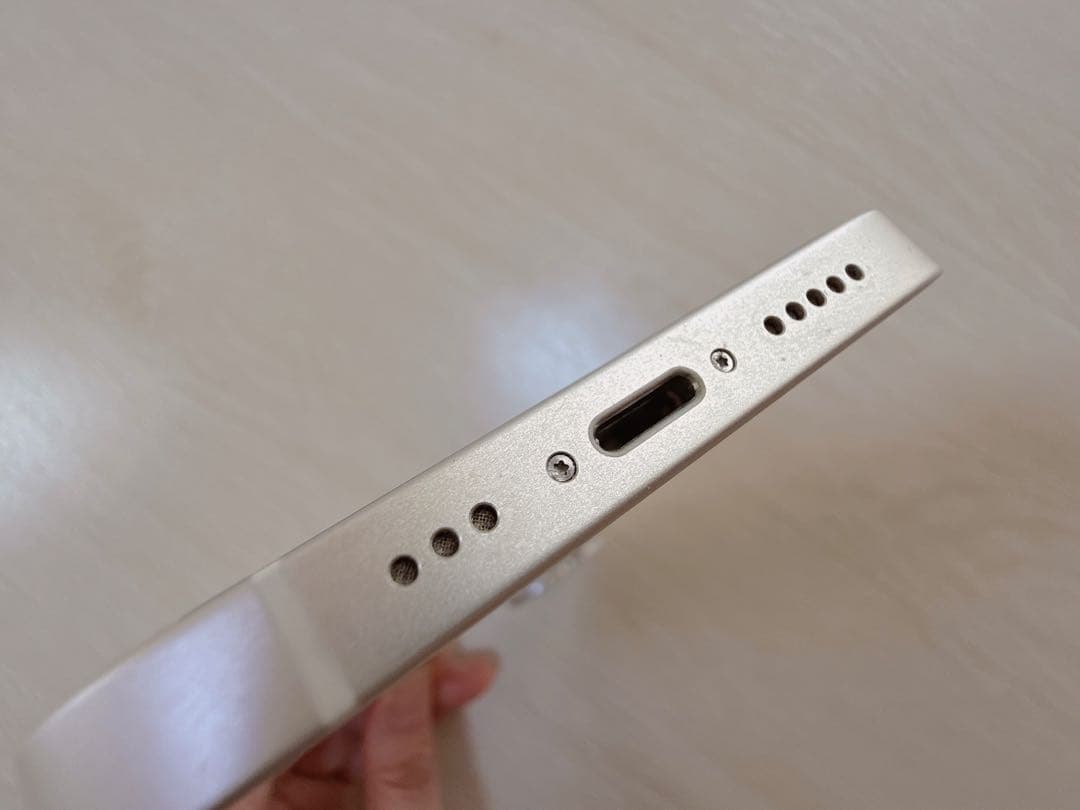 【本日限定】Apple iPhone14 256GB スターライト SIMフリー