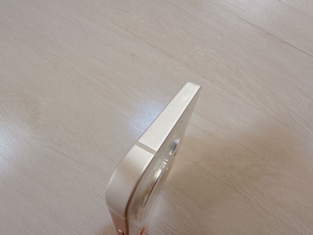 【本日限定】Apple iPhone14 256GB スターライト SIMフリー