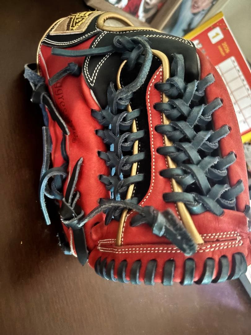 スラッガー 軟式グローブ 赤/黒