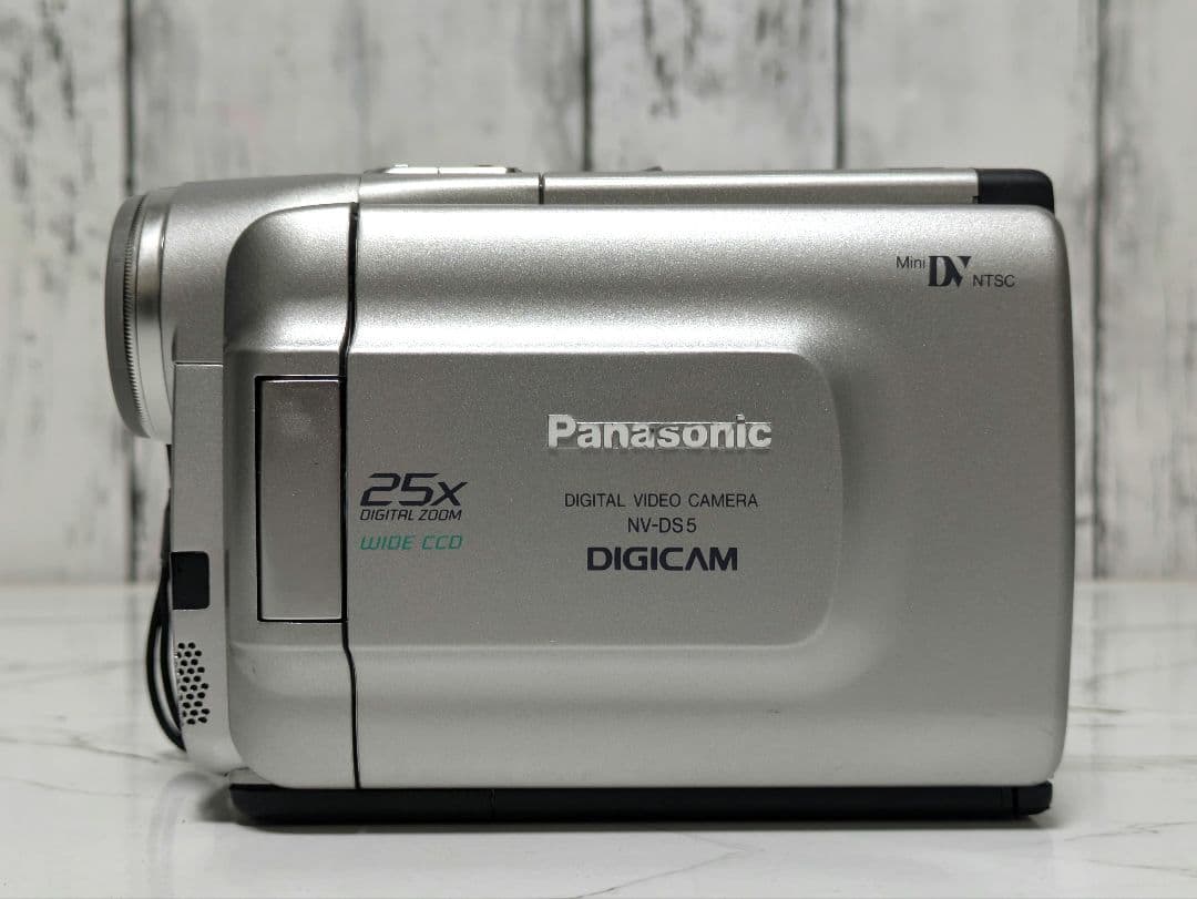Panasonic　NV-DS5　MiniDV対応　ビデオカメラ