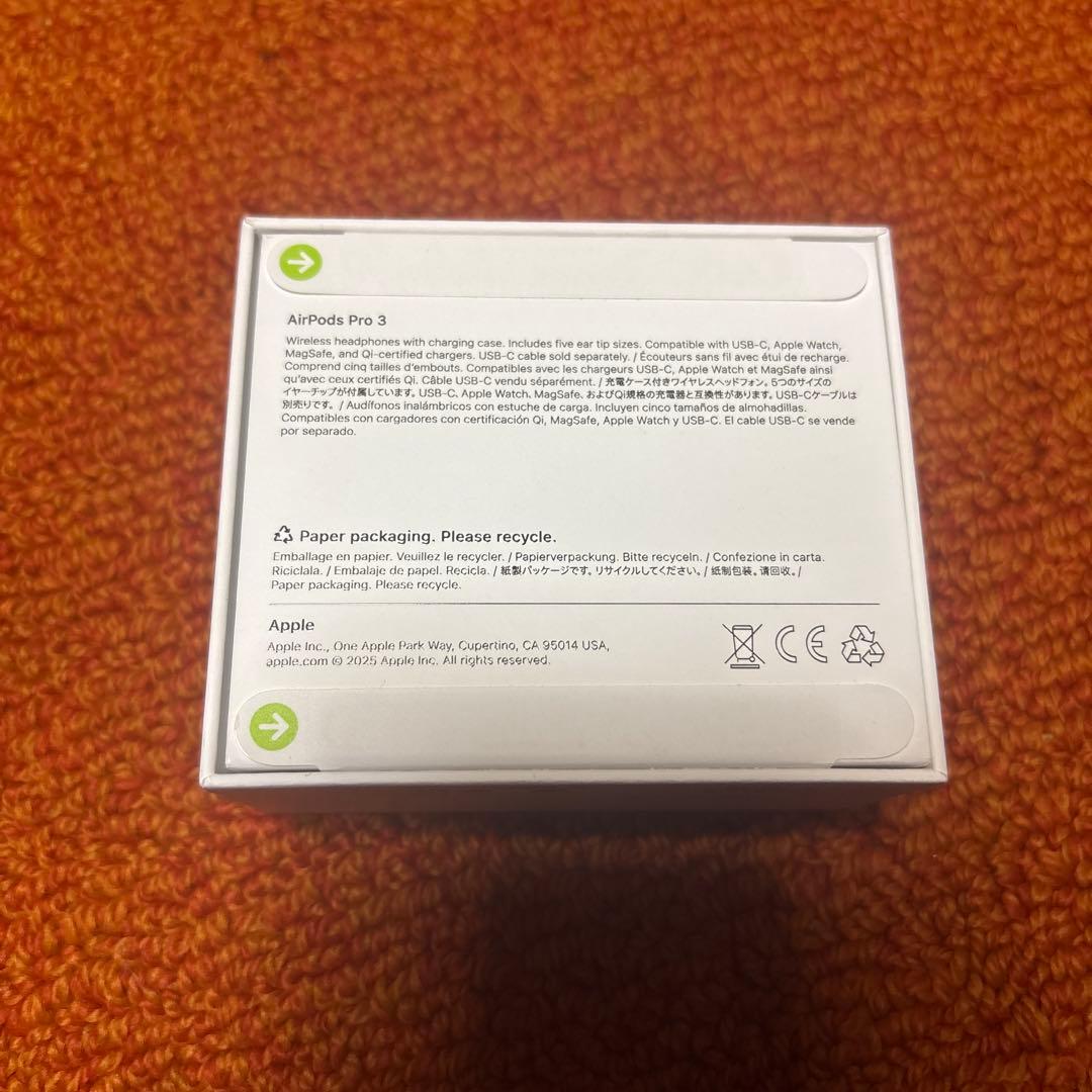 新品　Apple AirPods Pro 3 本体