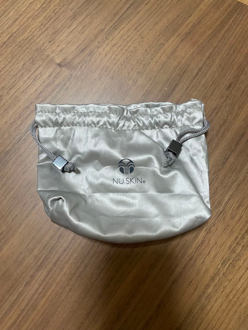 ニュースキン、ガルバニックスパ、ボディスパ（ジェル付き）のセット