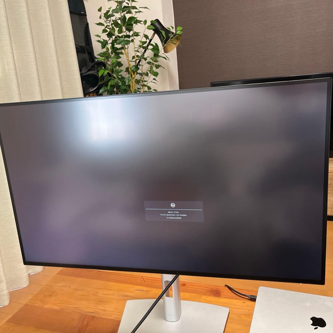 ハイエンド シリーズ 32 4K USB-C ハブ モニター - U3223QE