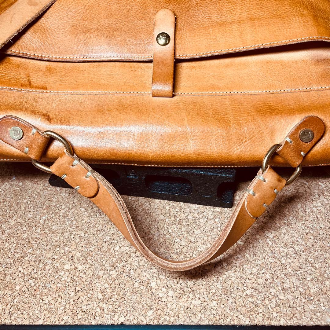 ILBiSONTEレザー本革メンズ2wayショルダーハンドバッグ／ブラウン