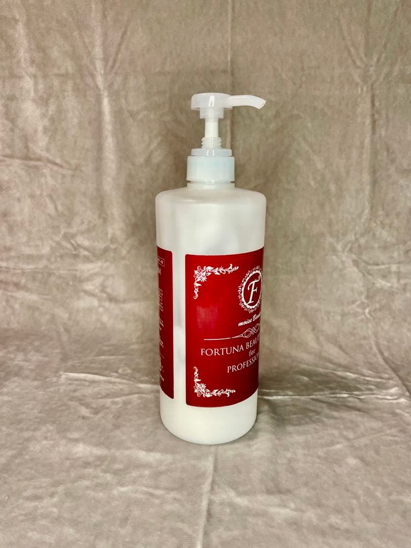 【最終価格】ラディクラッシュ 美容機器 RF 吸引 LED 88,800円