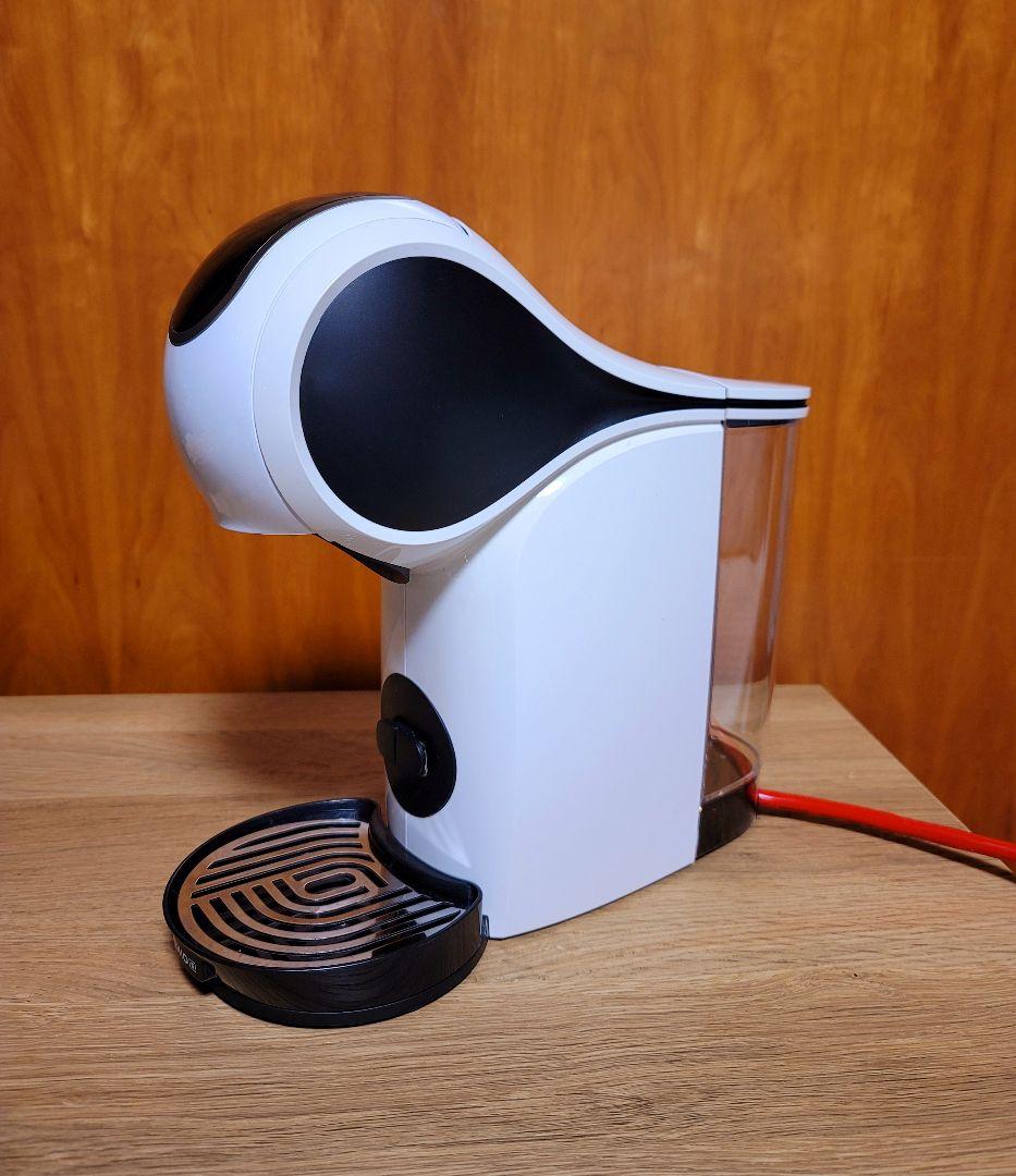 コーヒーメーカー・エスプレッソマシン NESCAFE Dolce Gusto