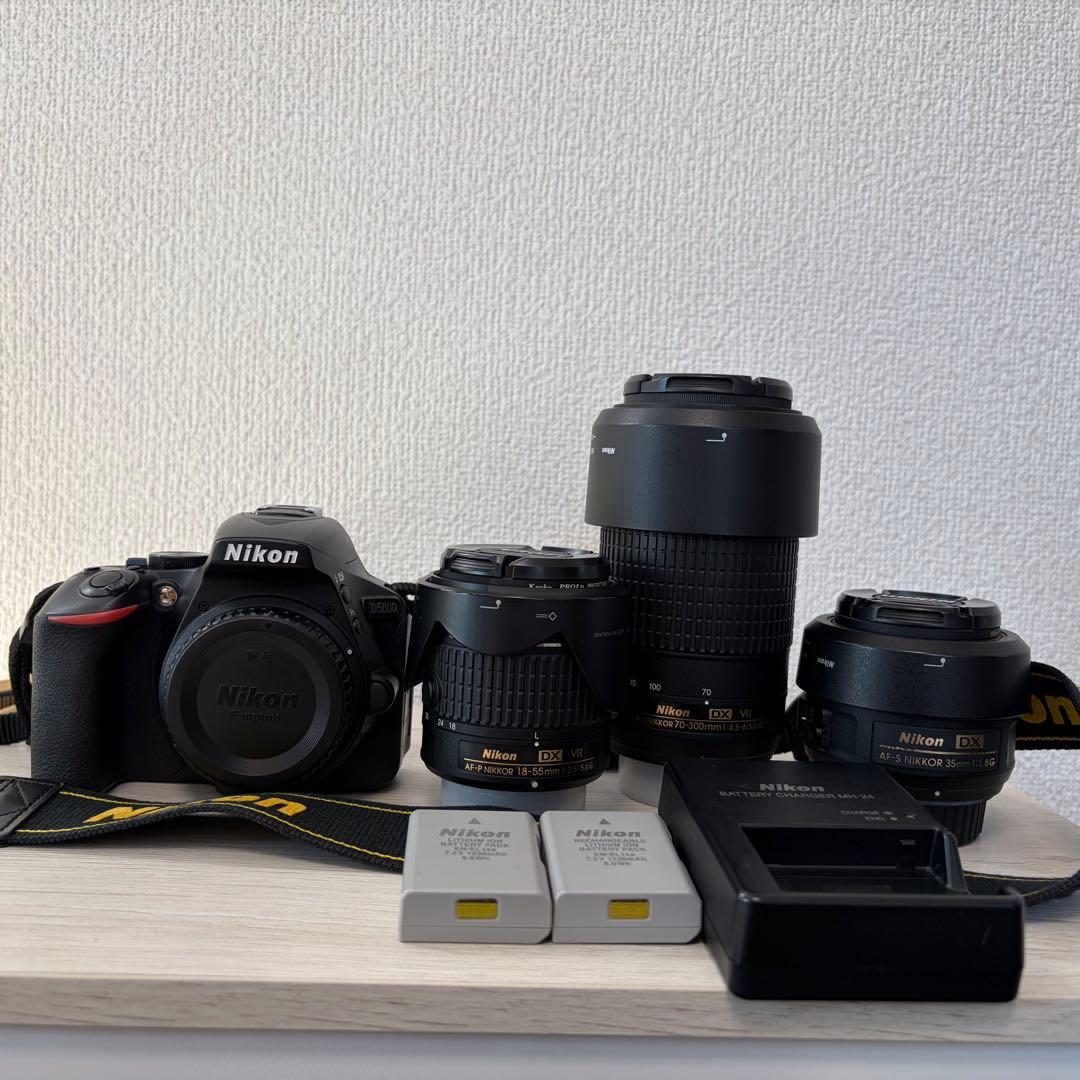 Nikon D5600 ダブルズームキッド＋35㎜単焦点レンズ
