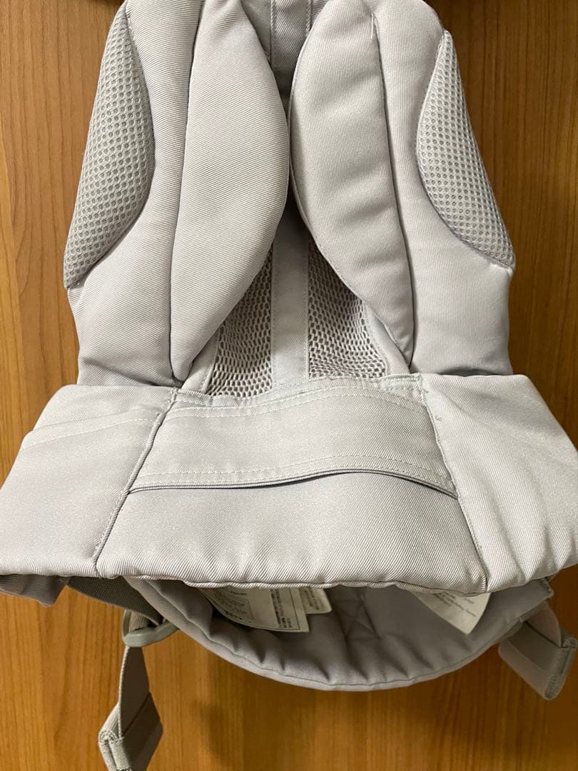 ergobaby OMNI 360 抱っこ紐 グレー　エルゴ　エスメラルダ