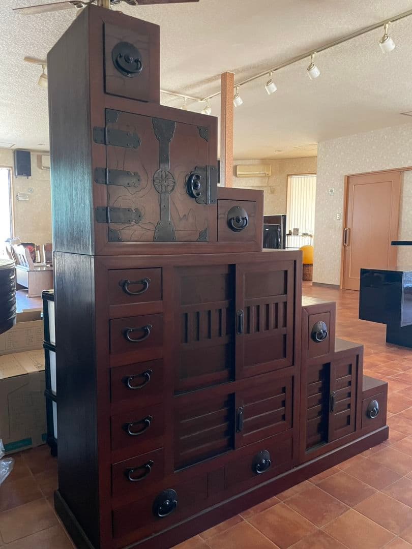 貴重!　大型　両面引出し　階段箪笥　七段　間仕切りにも