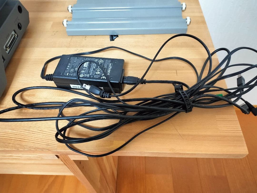 Roland CAMM-1 SERVO GX-24 カッティングプロッタ　マシン