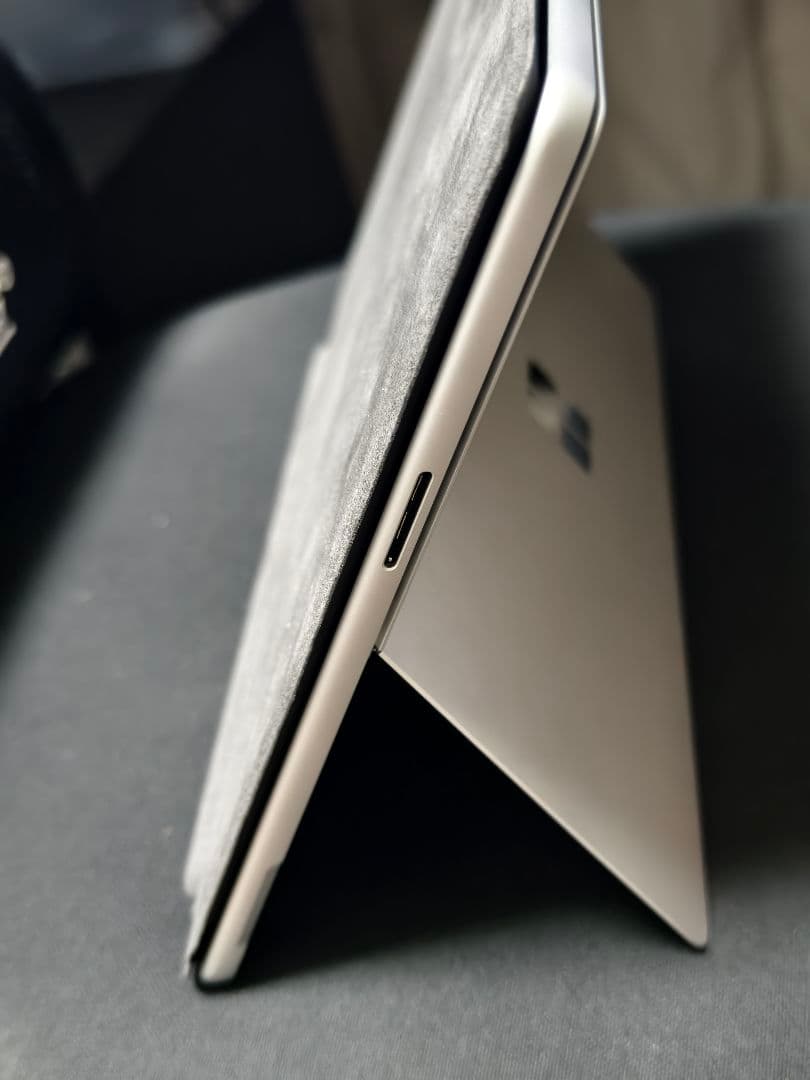 Windowsタブレット本体 Microsoft Surface Pro 9 i5 8GB SSD256GB