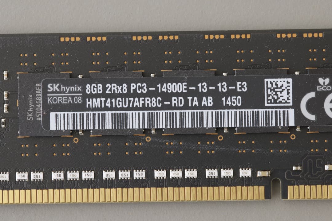 MacPro 2013 3.5GHz 6コア 32GB 1TB SSD