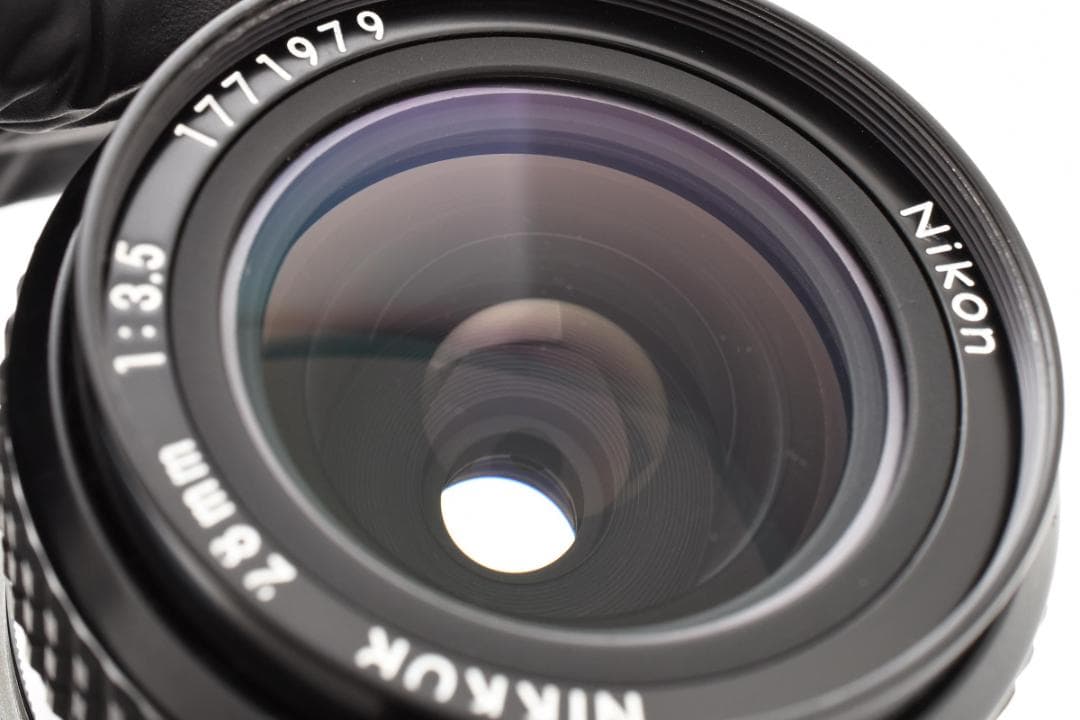 超美品 NIKON ニコン AI NIKKOR 28mm f3.5 M573