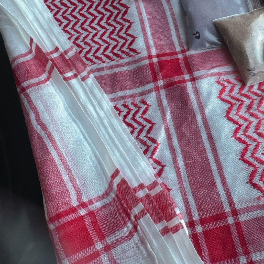 【豪華8点セット】大阪関西万博　ヨルダン砂と塩フル体感パック【袋合計400g】