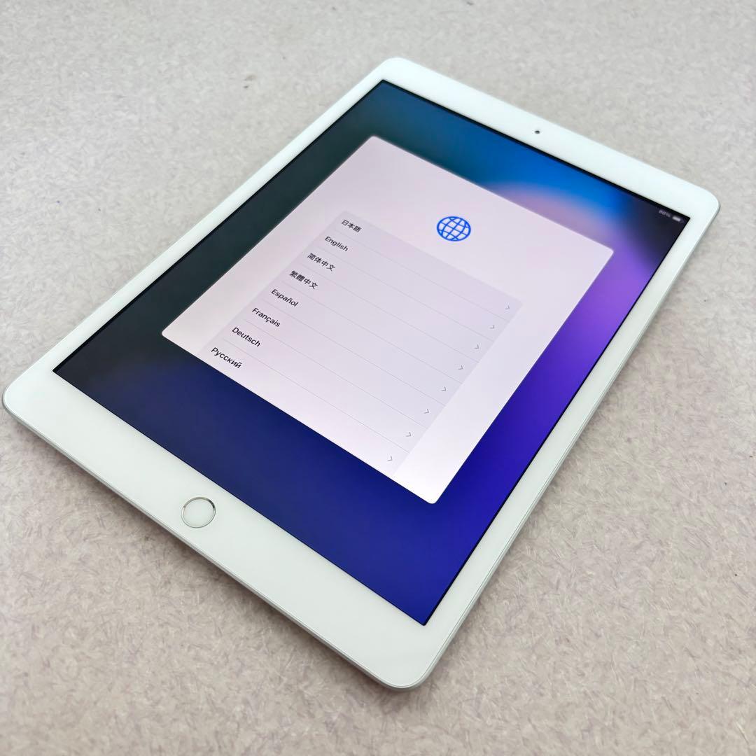 【極美品】iPad A2197 Apple アップル wifiモデル 32GB