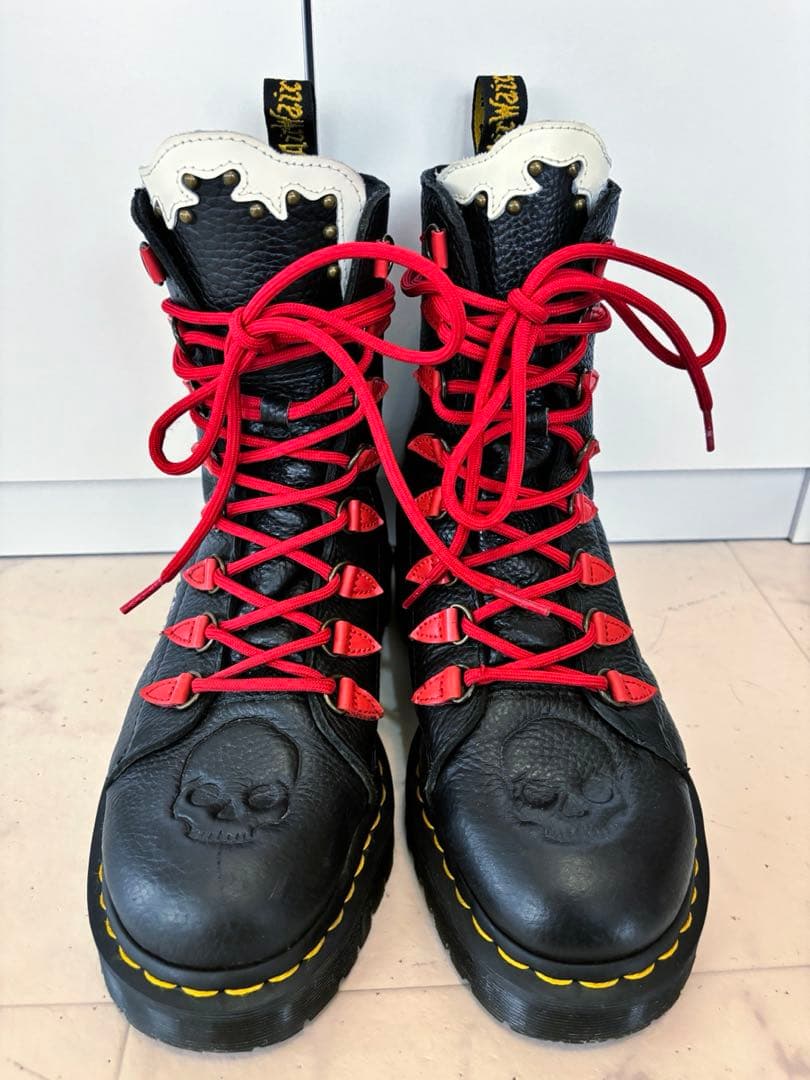 Dr.Martens★ドクターマーチン★NYBERG刺繍8ホール★25cm