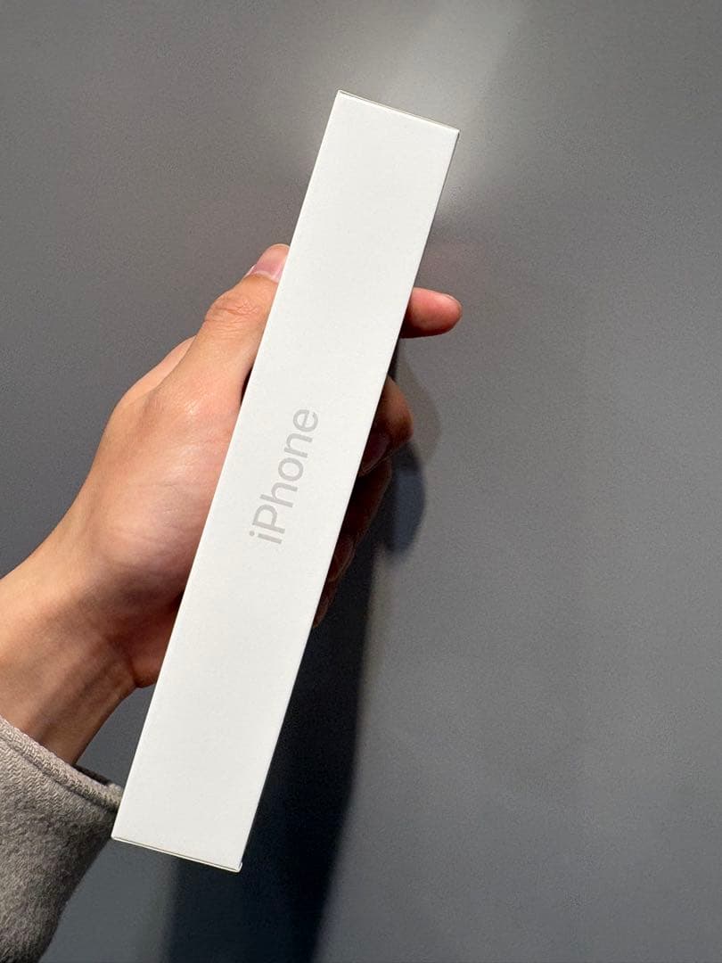 【新品未開封】iPhone17 pro 256G 本体　SIMフリー