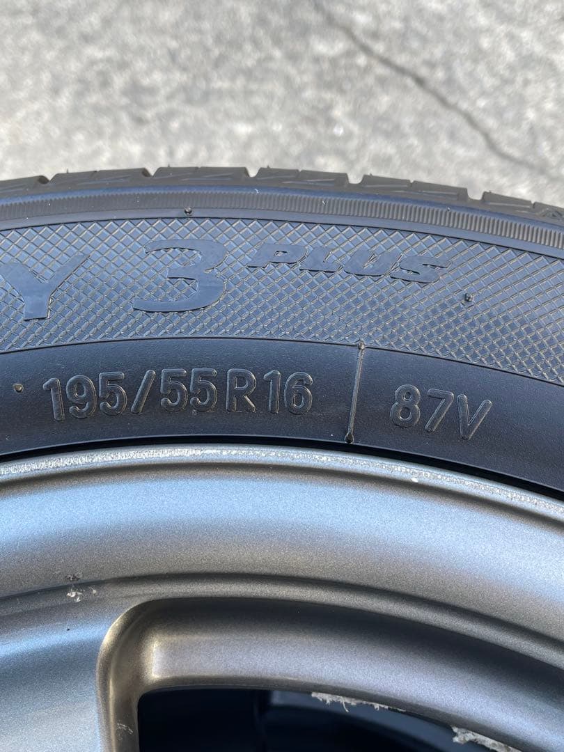 バリ溝イボライン付!TOYOTAプリウス20系純正7スポーク16×6JJ45