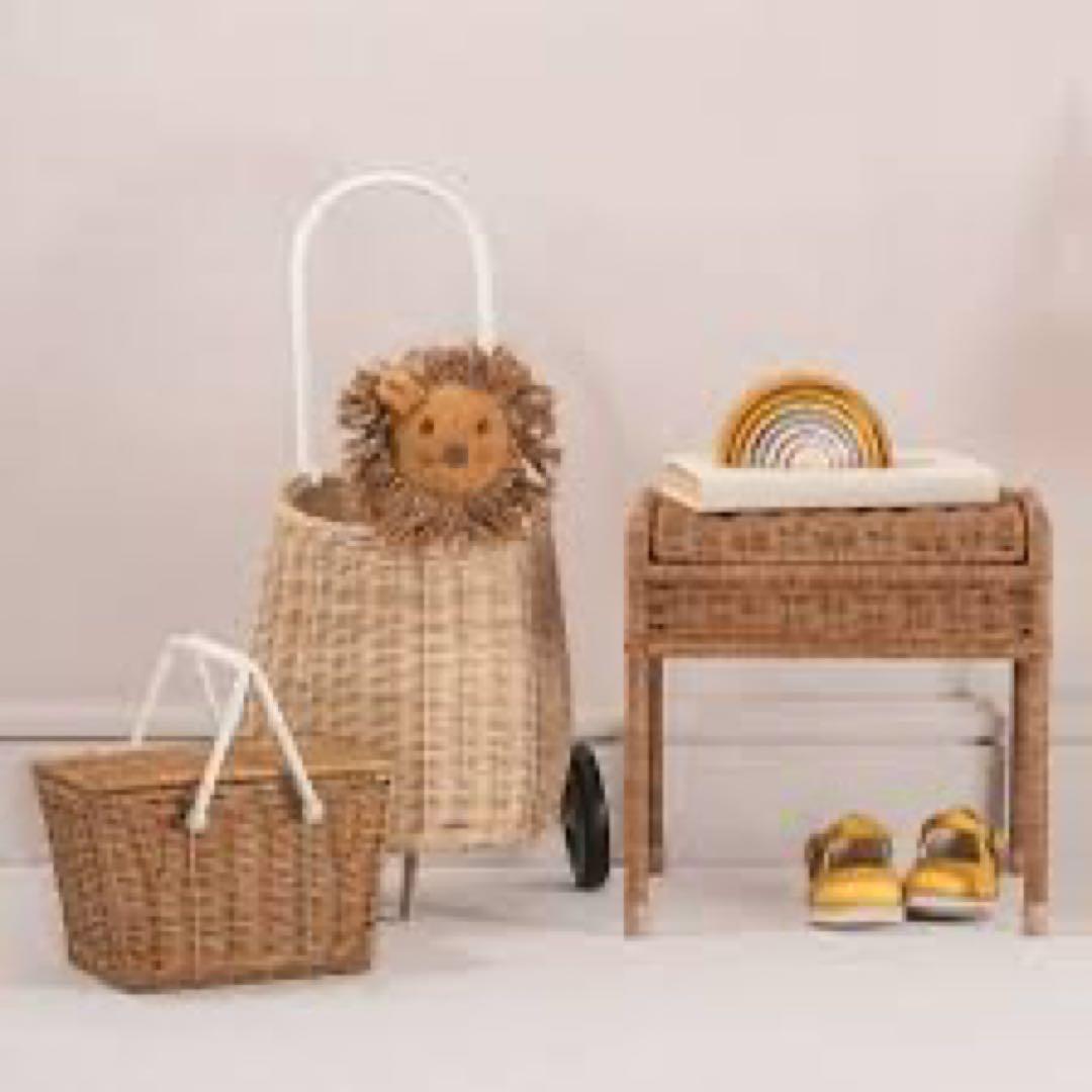 Olli Ella（オリエラ）STORIE STOOL natural