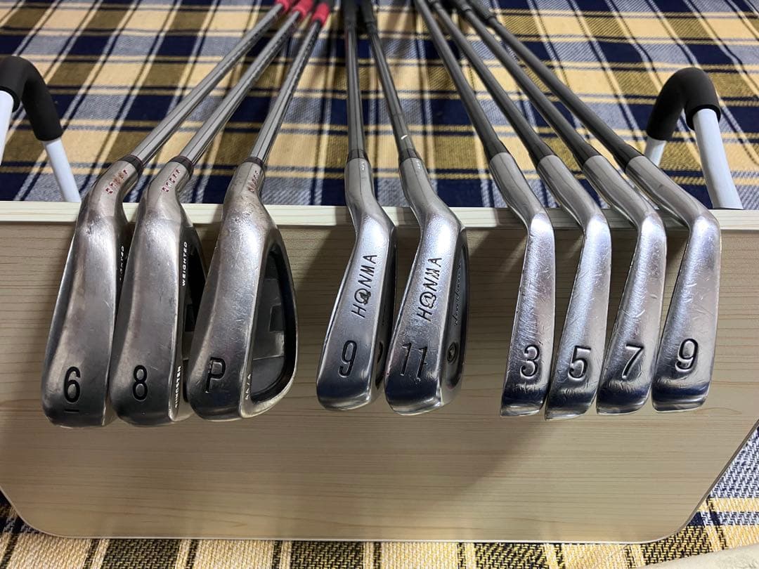 メンズ右利き初心者用　ゴルフクラブセット　ナイキ　キャディバッグ付き