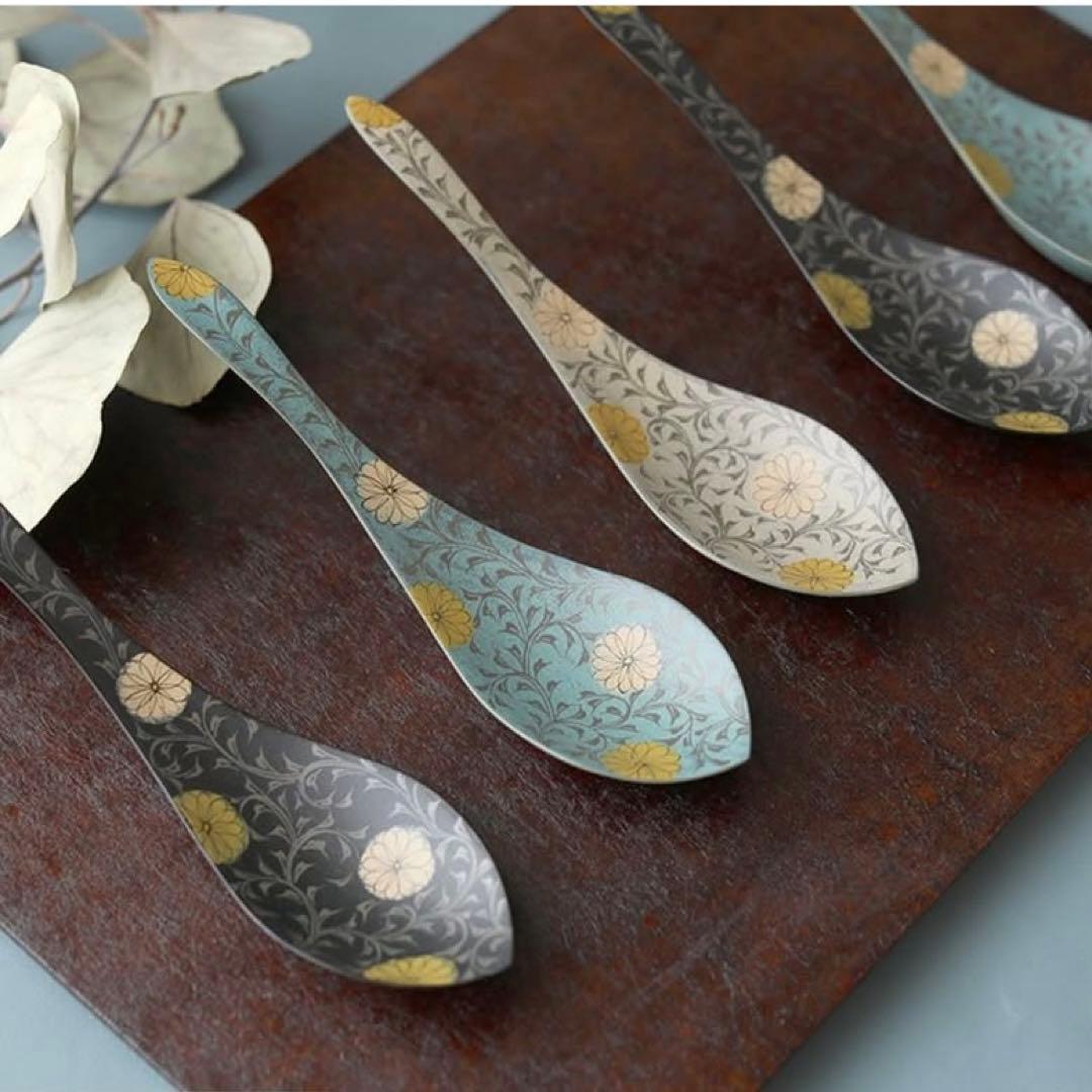 やのさちこ さん　れんげ　蓮華　器　スプーン　漆　木工　花柄