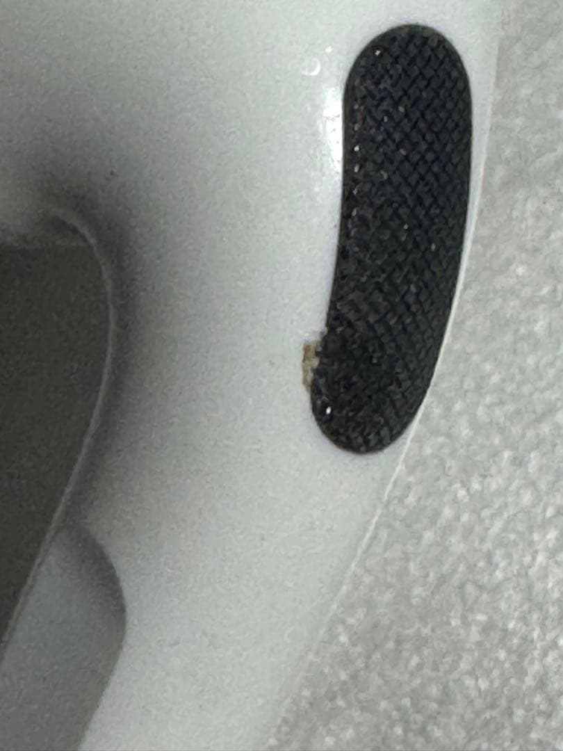 AirPods pro 第二世代　本体 ホワイト 充電ケース付き