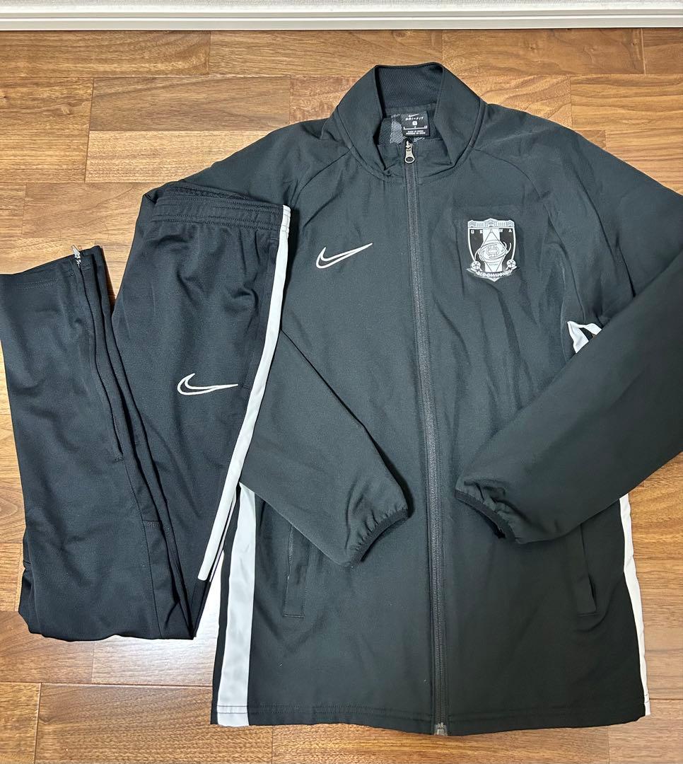 激レア‼️NIKEナイキ 浦和レッズトラックジャケット、パンツセットアップ