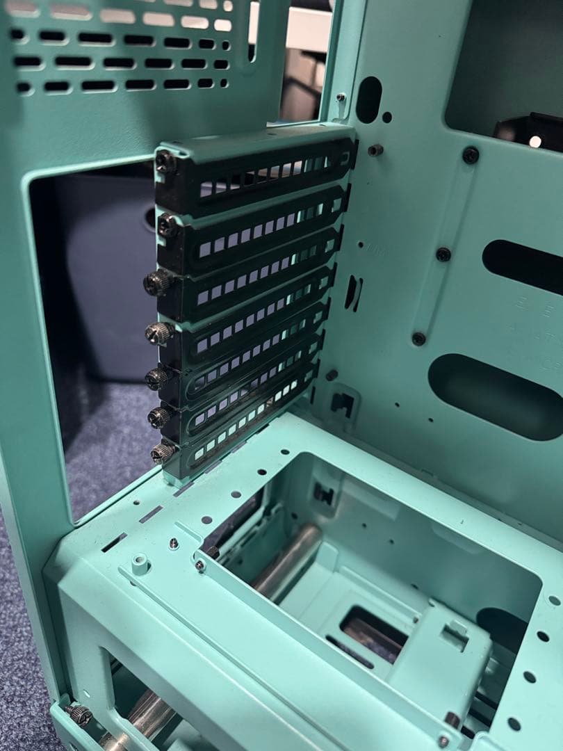 Thermaltake Core P6 TG ターコイズブルー　PCケース