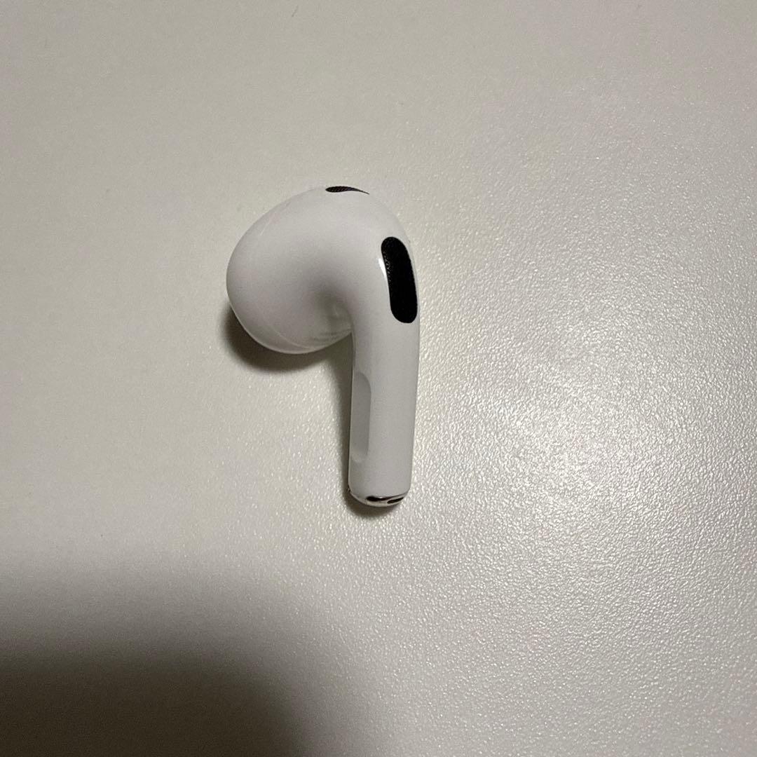 AirPods3 本体 ホワイト 充電ケース付き