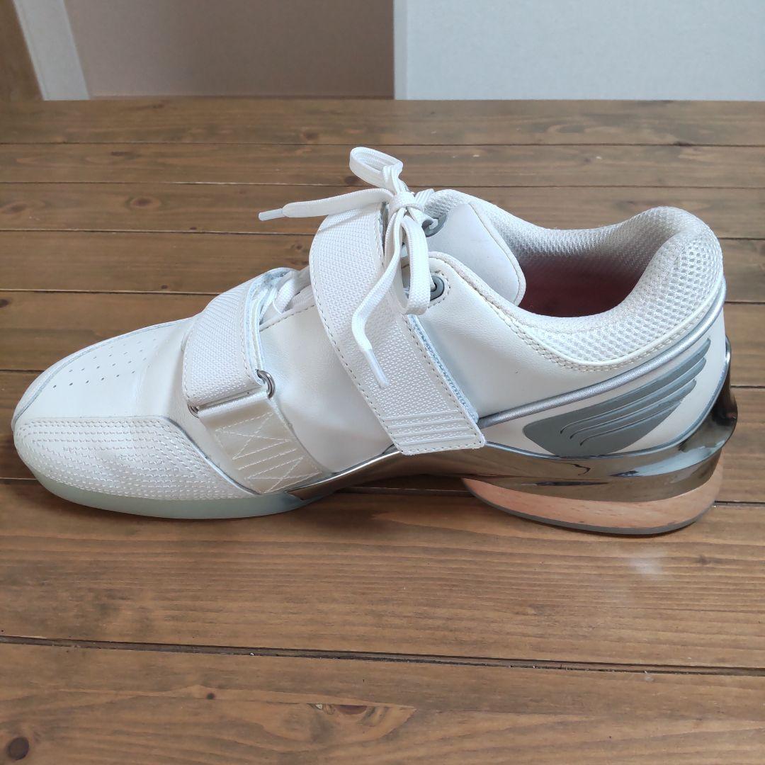 ティア TYRFORCEエリートカーボンリフター シューズ