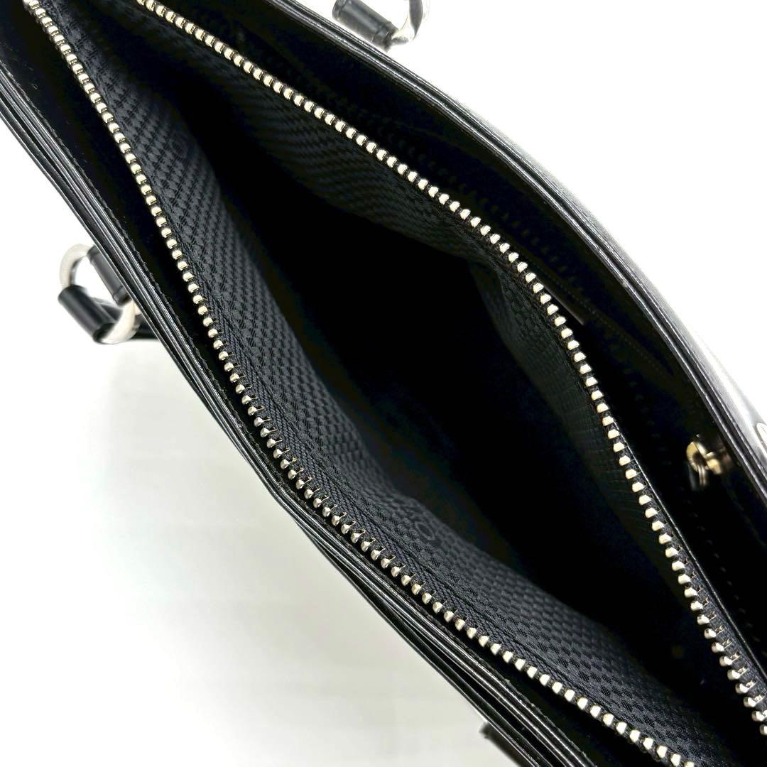 【美品】 WAKO ワコウ ハンドバッグ ブラック ハンドバッグ ロゴ