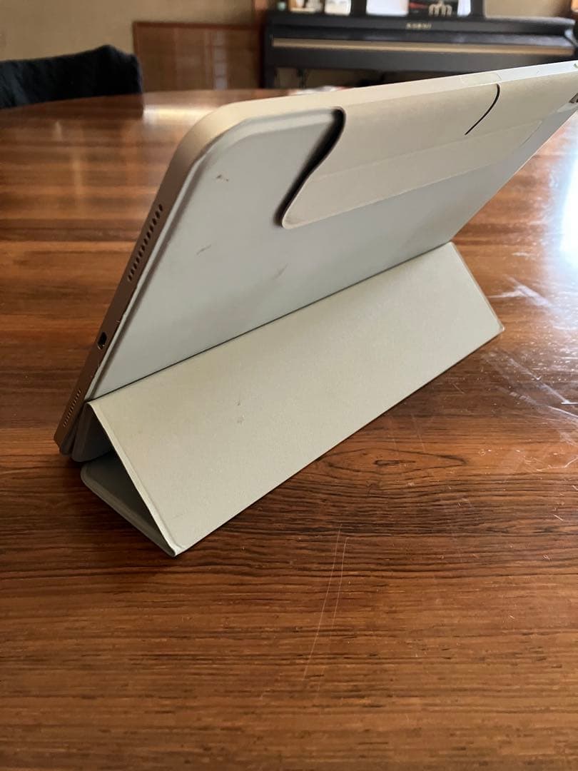 iPad Air (第5世代) Wi-Fi 256GB Starlight