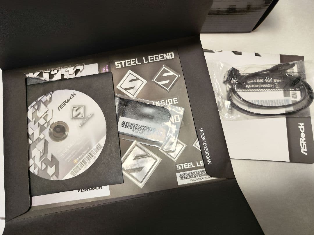 ASRock B550M STEEL LEGEND 本体