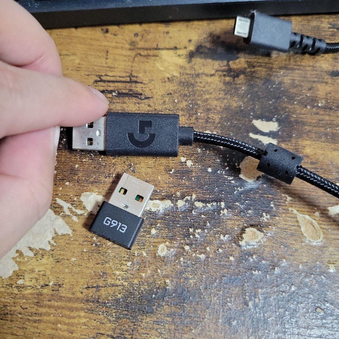 Logicool G913 Wireless (Clicky) RGBキーボード