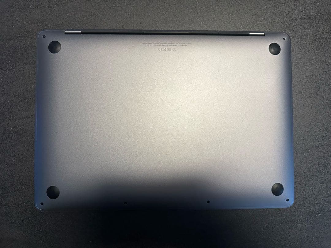 M1チップ Macbook Pro 2020 メモリ16gb SSD512gb