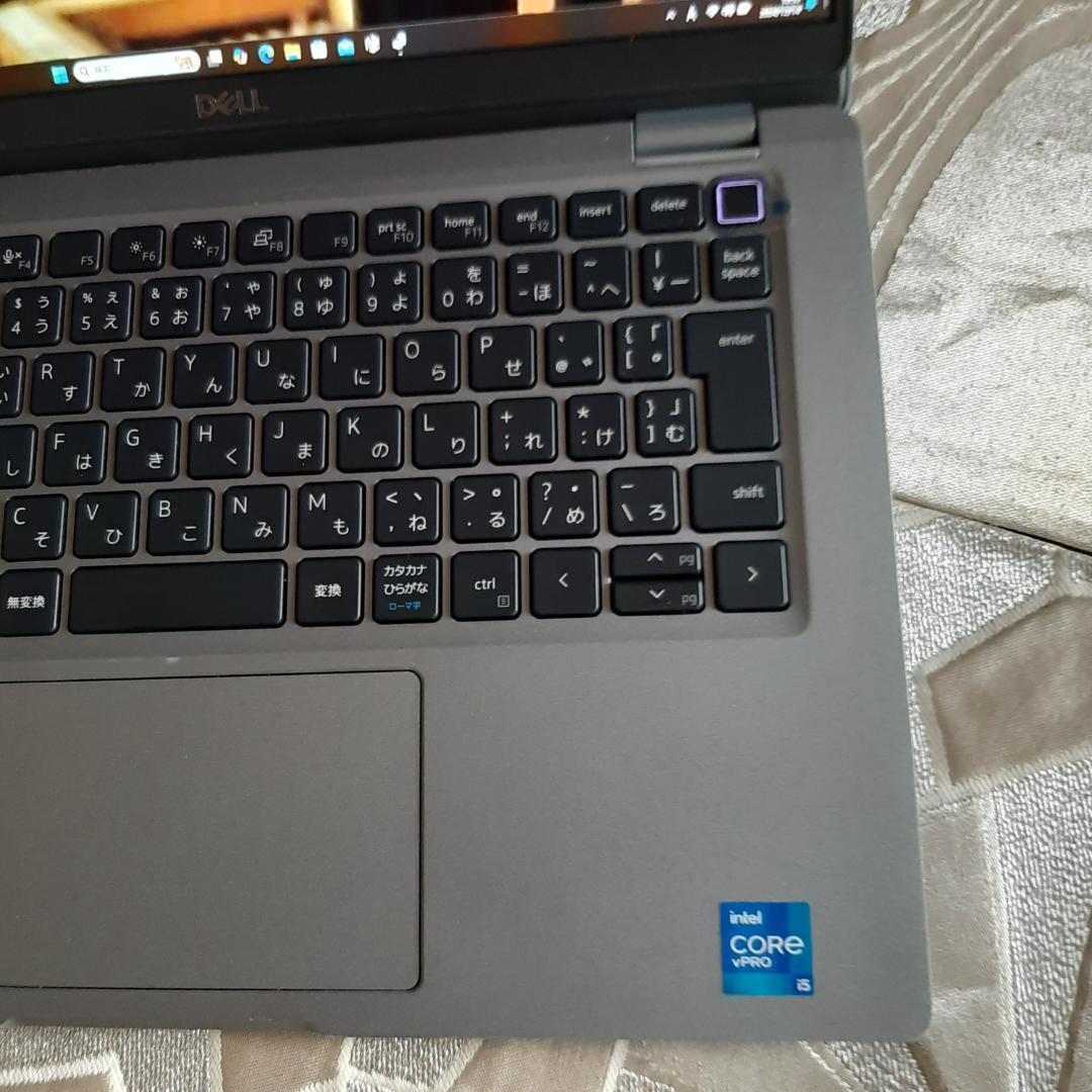 11世代 i5 1145G7 DELL 256G 1920x1080 5320