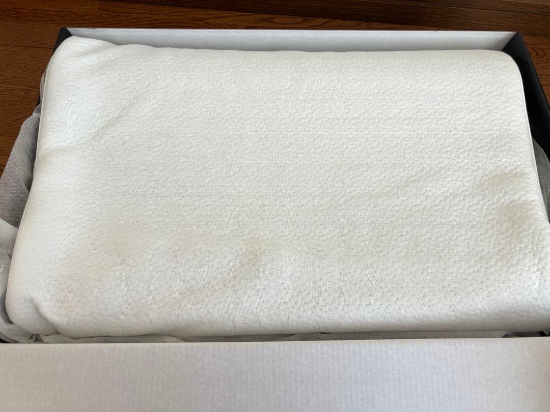 【美品・ほぼ新品未使用】ヒツジのいらない枕 至極