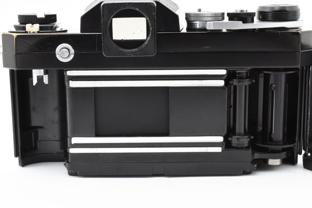 美品 NIKON F アイレベル フィルムカメラ　モルト新品交換済 B851