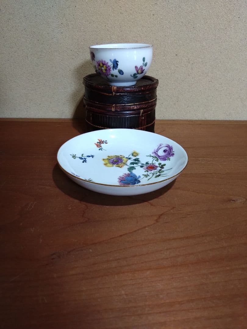 18世紀 オールドマイセン 色絵 花紋 カップ＆ソーサー 音色抜群
